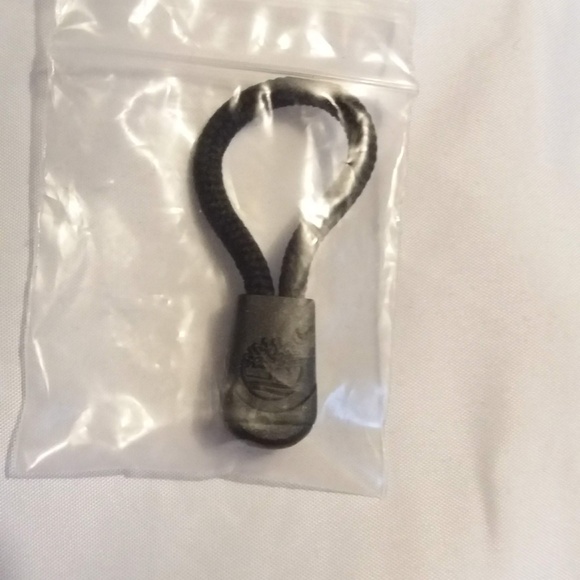 Timberland black Spare or Replacement Zipper Pull - Picture 8 of 8